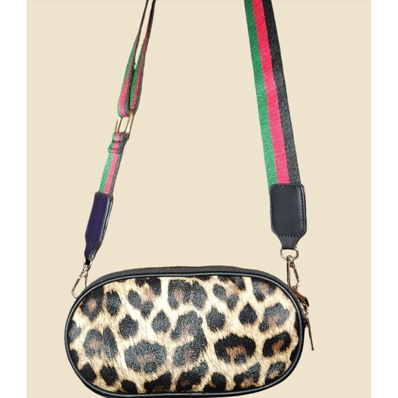 Women's Hand Bag with Jeweled Bee - Picture 3 of 8